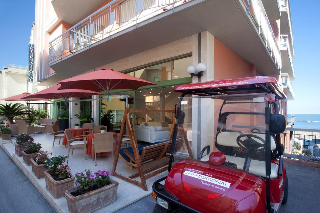 International Hotel 3*