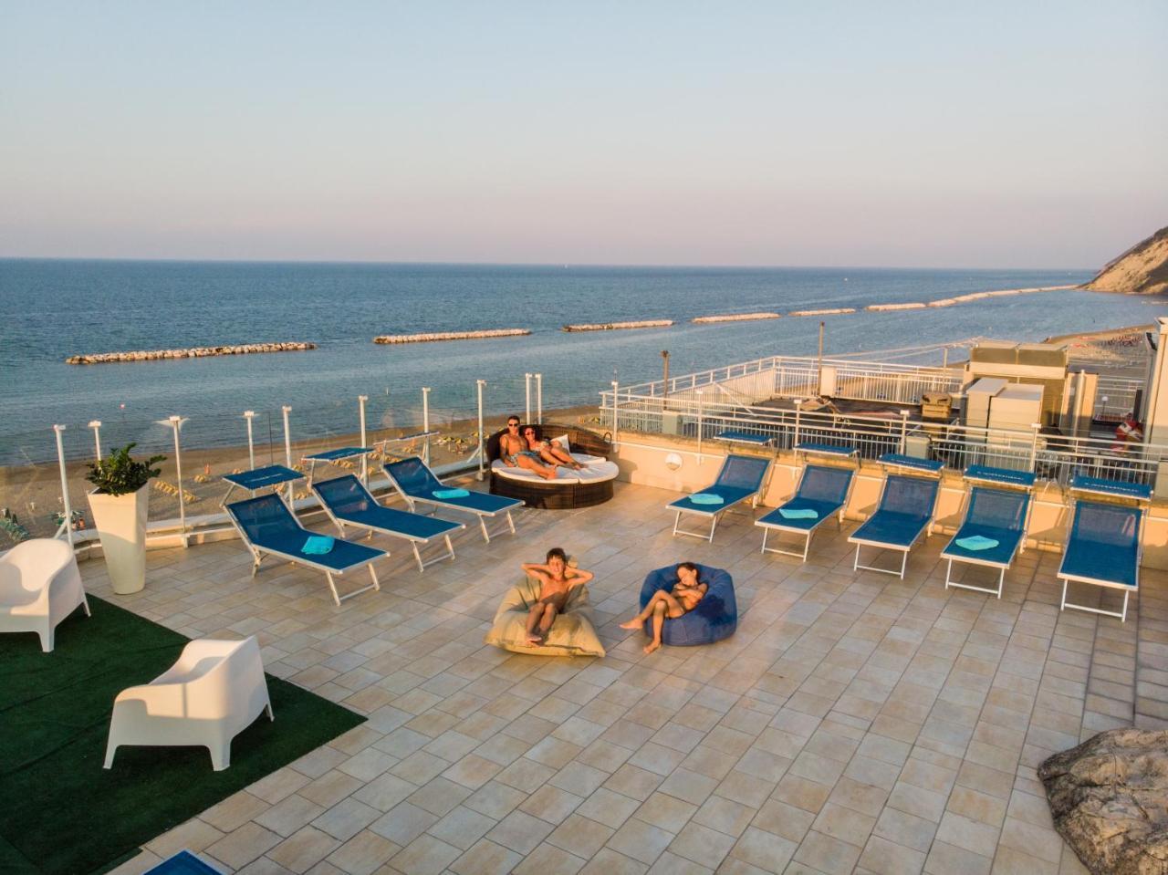 Hotel International 3*